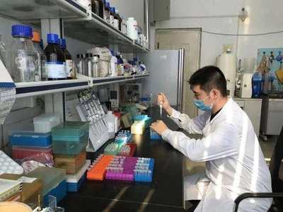 20天!“80后”教授火速推出新冠中西醫輔助產品